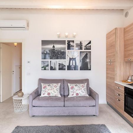 Corte Cappuccina 14 Elegant Apt Con Parcheggio! Pádua Exterior foto