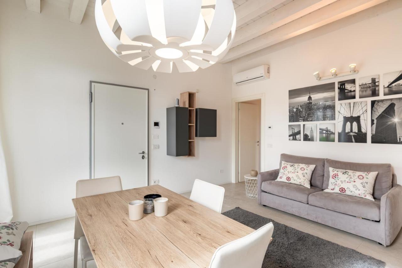Corte Cappuccina 14 Elegant Apt Con Parcheggio! Pádua Exterior foto