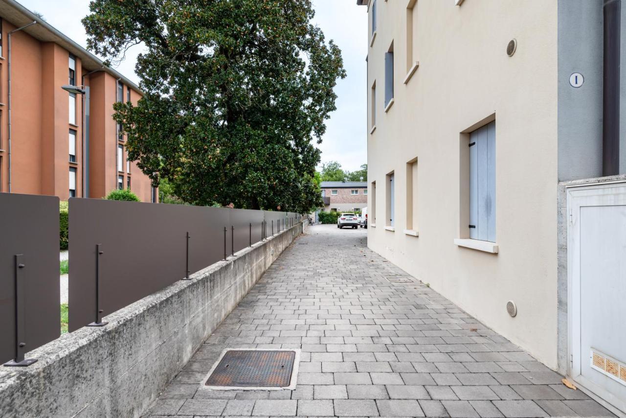 Corte Cappuccina 14 Elegant Apt Con Parcheggio! Pádua Exterior foto