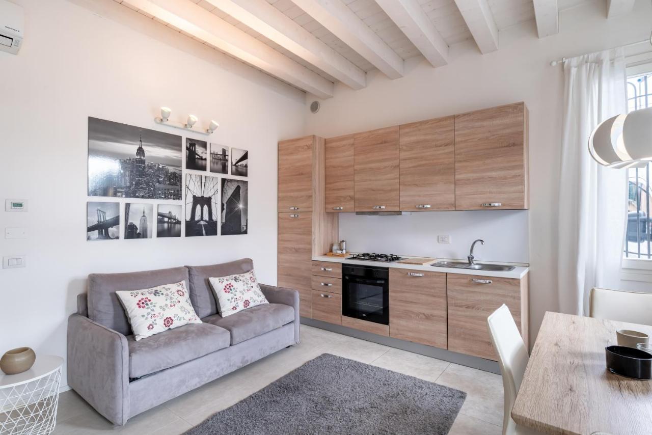 Corte Cappuccina 14 Elegant Apt Con Parcheggio! Pádua Exterior foto
